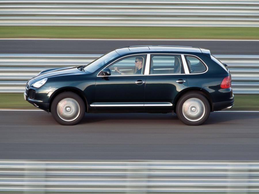  Porsche Cayenne Turbo 2002 года  (фото 7 из 40)